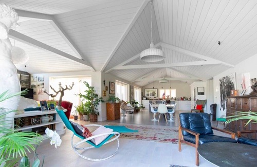 Chichester House | Luxury Countryside Haven for 10