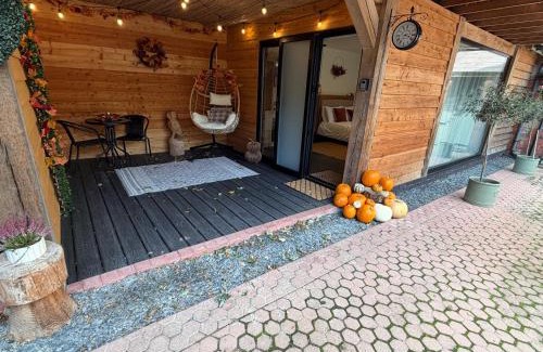 Llangollen House | Luxury Courtyard Studio in Llangollen