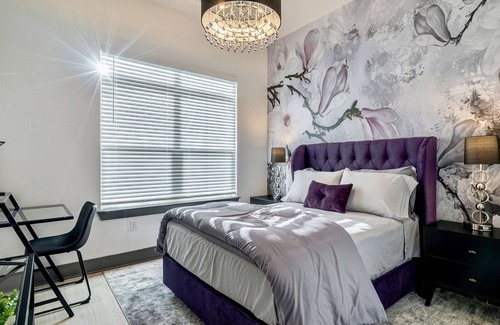 North Decatur Apartment | Luxury Decatur Apt mins from Emory, Beltline, Mercedes-Benz Stadium & Much More!