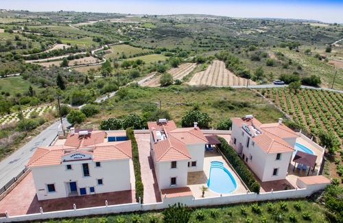 Kathikas Villa | Luxury detached Villa with Private swimming Pool/Free WiFi/Welcome Hamper