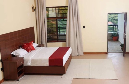 Ongata Rongai Cabin | Luxury Double Room in Karen Nairobi
