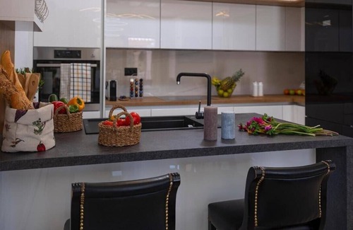 Cilipi Villa | Luxury Dubrovnik villa with private heated pool, jacuzzi and sauna Pietrina