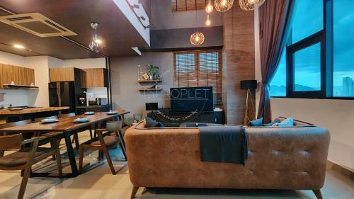 Kampung Selayang Pandang Apartment | Luxury Duplex Suite 4 pax Netflix Wifi Selayang KL