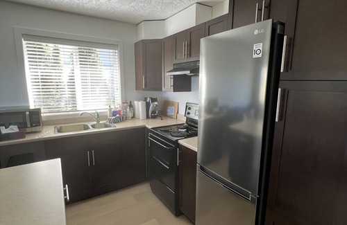 Regional District of Nanaimo House | Luxury “Eagle Nest” retreat with Ocean View/10 min drive to both Ferry Terminals