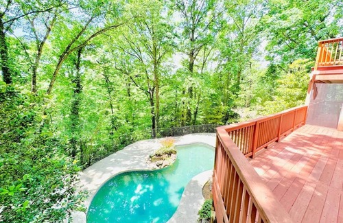 Mount Paran - Northside House | Luxury Estate w pool 7 bedrooms ping pong Billards near Buckhead