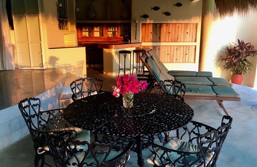 P Chahue Villa | LUXURY EXCLUSIVE OCEANFRONT million dollar view spectacular sunset beach access