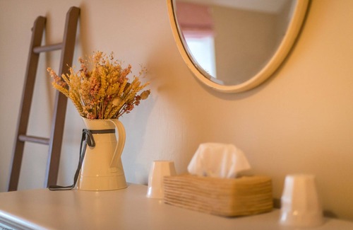 Cwmtirmynach Cottage | Luxury Farmhouse in Mountain Location | Cwmain