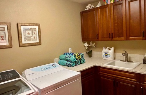 Kamuela House | Luxury Features including Dual Primary Suites perfect for families!