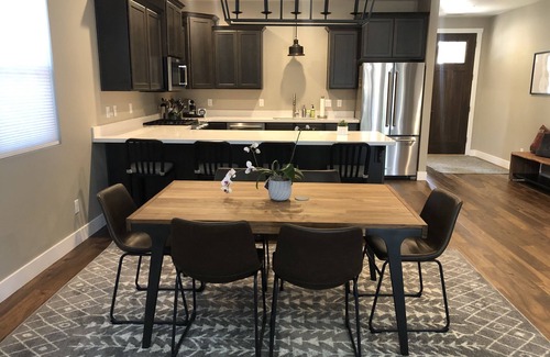 Flagstaff House | Luxury Flagstaff Getaway - Eleven Pines