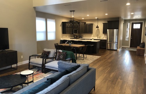 Flagstaff House | Luxury Flagstaff Getaway - Eleven Pines