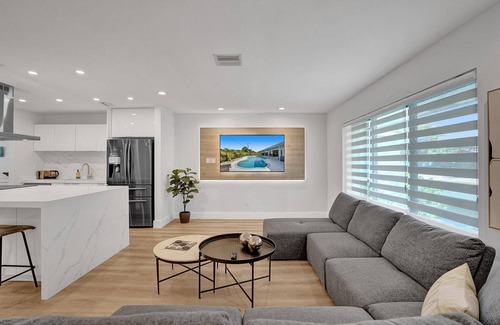 Plantation House | Luxury+ Fun + Heated Pool + Firepit,15 min FLL, Beach, Las Olas🌟LOCATION 🌟.