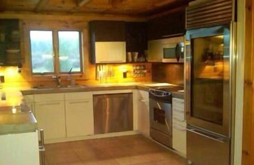 Galilee Cabin | Luxury Galilee Log Cabin Damascus, PA