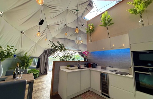Newton Ferrers House | Luxury Geodome in Devon with Private Hot Tub, Fishing, and 3D Cinema Room