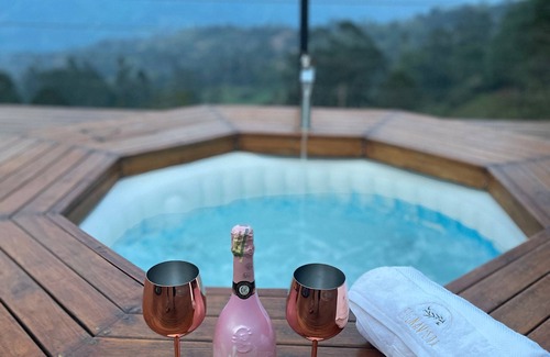 Gacheta House | Luxury Glamping Dome With Jacuzzi & Mountain View