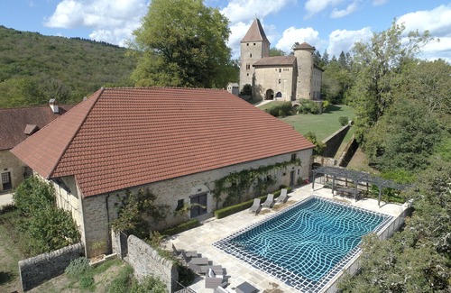 Marigna-sur-Valouse Other | Luxury group accommodation at Château de Marigna