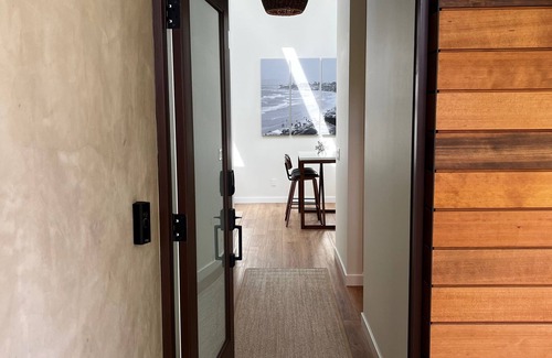 Olde Carlsbad House | Luxury Guesthouse in Quiet Neighborhood 5 min from the Beach!