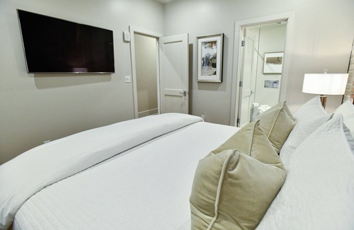 Central Business District Hotel | Luxury Hideaway: The Comforts of Home in New Orleans’ CBD