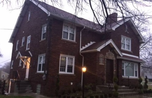 Beaver Falls Apartment | Luxury, high-end 1 BR, laundry