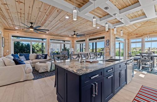 Ocean Isle Estates House | Luxury High-End Ocean Front Home with Private Pool and Hut Tub