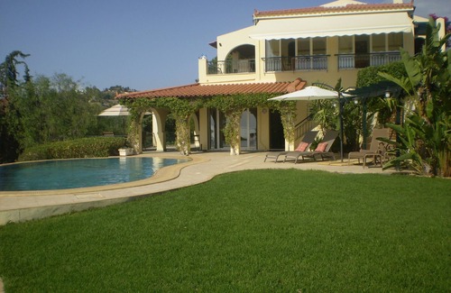 Kilada Villa | Luxury Hilltop Villa With Fantastic Sea Views from a Very Private Secluded pool.