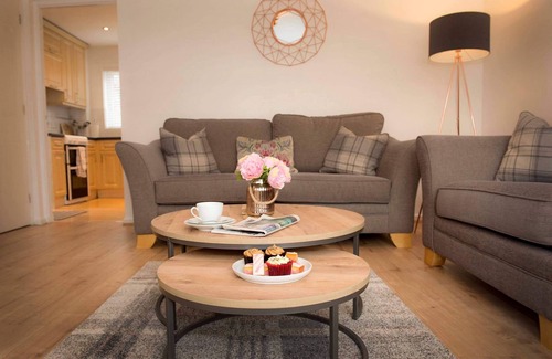 Aviemore House | Luxury holiday home in a quiet central area sleeping up to 5 adults & 2 kids.