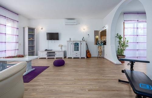 Santalezi Cabin | Luxury holiday house with private pool and large garden, near Rabac