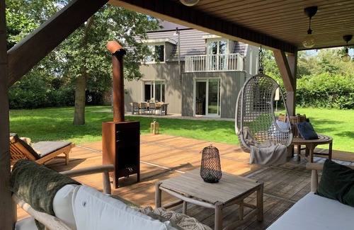 Renesse Villa | Luxury holiday villa close to the beach, surrounded by beautiful nature!