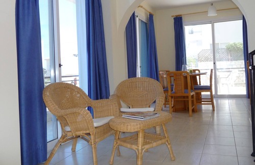 Neo Chorio Villa | Luxury Holiday Villa with Private Pool, Gym, WiFi & Lovely Sea & Mountain Views