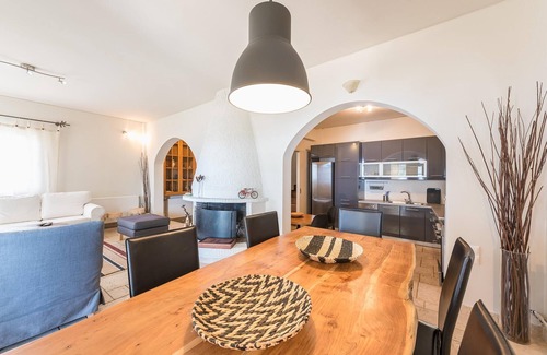 Voula House | Luxury Home With Jacuzzi and Spectacular Sea Views for 8 Guests