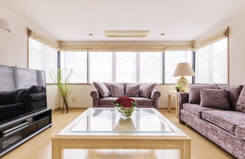 Nishiazabu House | Luxury Home For Max 8 ppl in Roppongi / Free wi-fi!
