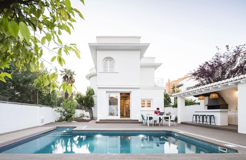 Central District House | Luxury home in city center, few steps to Alhambra