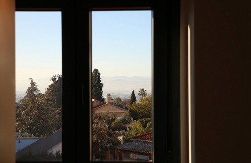 Peligros Ski Chalet | Luxury Home in Granada with Private Pool