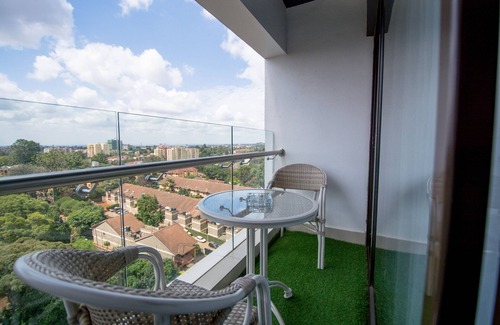 Nairobi Upper Hill Apartment | Luxury Home in Lavington, Nairobi