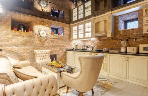 Tbilisi House | Luxury Home in Old Tbilisi with Terrace