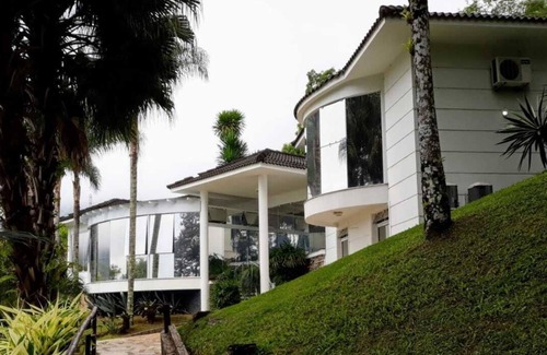 Praia Vermelha Condo | Luxury home with magnificent views