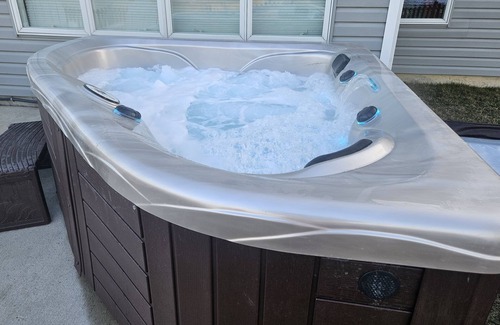 Spencerville House | Luxury Home with Hot Tub & Sauna