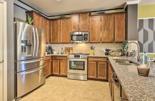 Buda House | Luxury Home with Spa, Trampoline, Outdoor living, & massive living spaces!