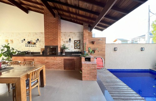 Sao Pedro da Aldeia Condo | Luxury House w/private pool, garage and barbecue