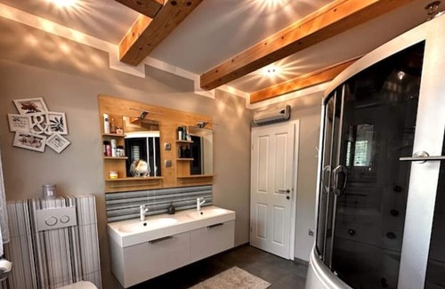 Ivancna Gorica Villa | Luxury house Braspen near Ljubljana