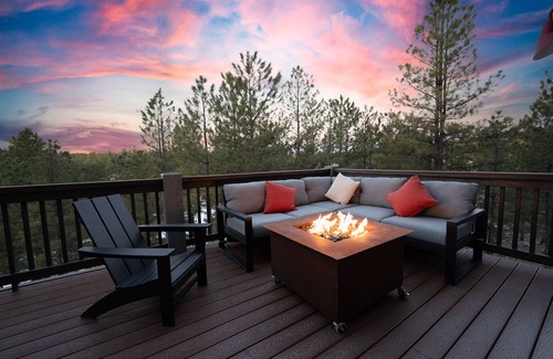 Flagstaff House | Luxury in the Pines - Star gaze by the fire + Overlook endless Ponderosa Pines