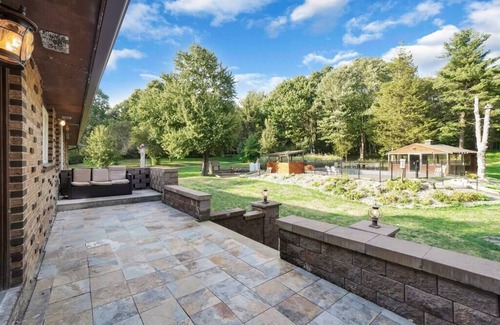 Chester Villa | Luxury in the Woods, Pool, Privacy and Peace