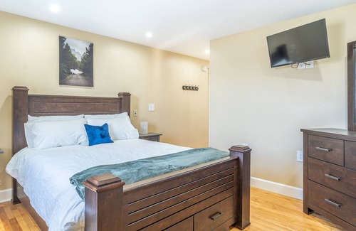 New Glasgow Apartment | Luxury Inn - Unit 6 - Heart of New Glasgow