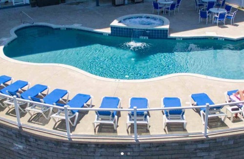 Lake Ozark Condo | Luxury Lake Living at C-Dubs Lake House