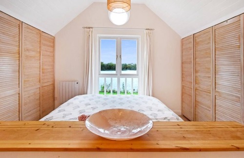 South Cerney Cabin | Luxury lodge in the heart of the Cotswolds