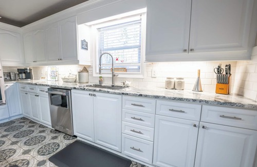 Monticello House | Luxury Lodge Style at Jackson Lake w/hot tub-game room-deck- firepit