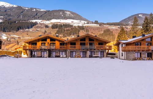 Eben im Pongau Ski Chalet | Luxury lodge with a private sauna near Flachau