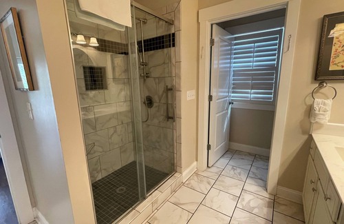 Elizabethtown Resort | Luxury Lodging, Lakefront View, King Bed w/Private Bath, Private Patio.