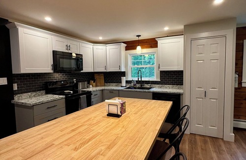 Bartlett Cabin | Luxury log cabin in Bartlett, perfect for family or friends in the White Mtns