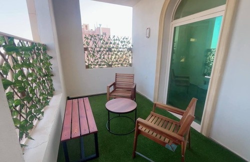 Jeddah Apartment | Luxury Males Shared Dorm in Jeddah. Mall, Corniche.