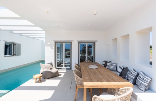 Piso Livadi Villa | Luxury Moca beachfront villa, with heated pool, Paros Island